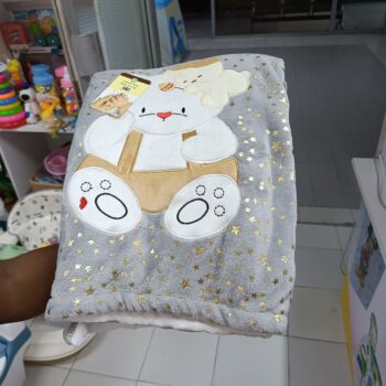 Baby Shawl
Grey star