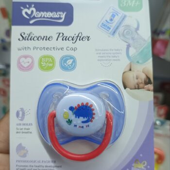 silicone pacifier with proctective clip