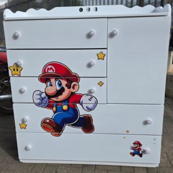 4 x 4 Feet Chest of Drawers