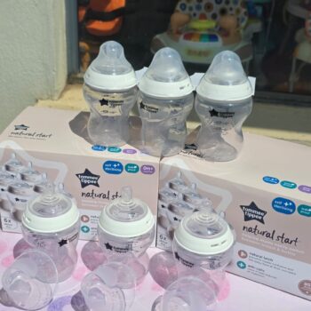 Tommee Tippee Natural Start baby bottle set, specifically the version containing six 260ml (9oz) bottles.